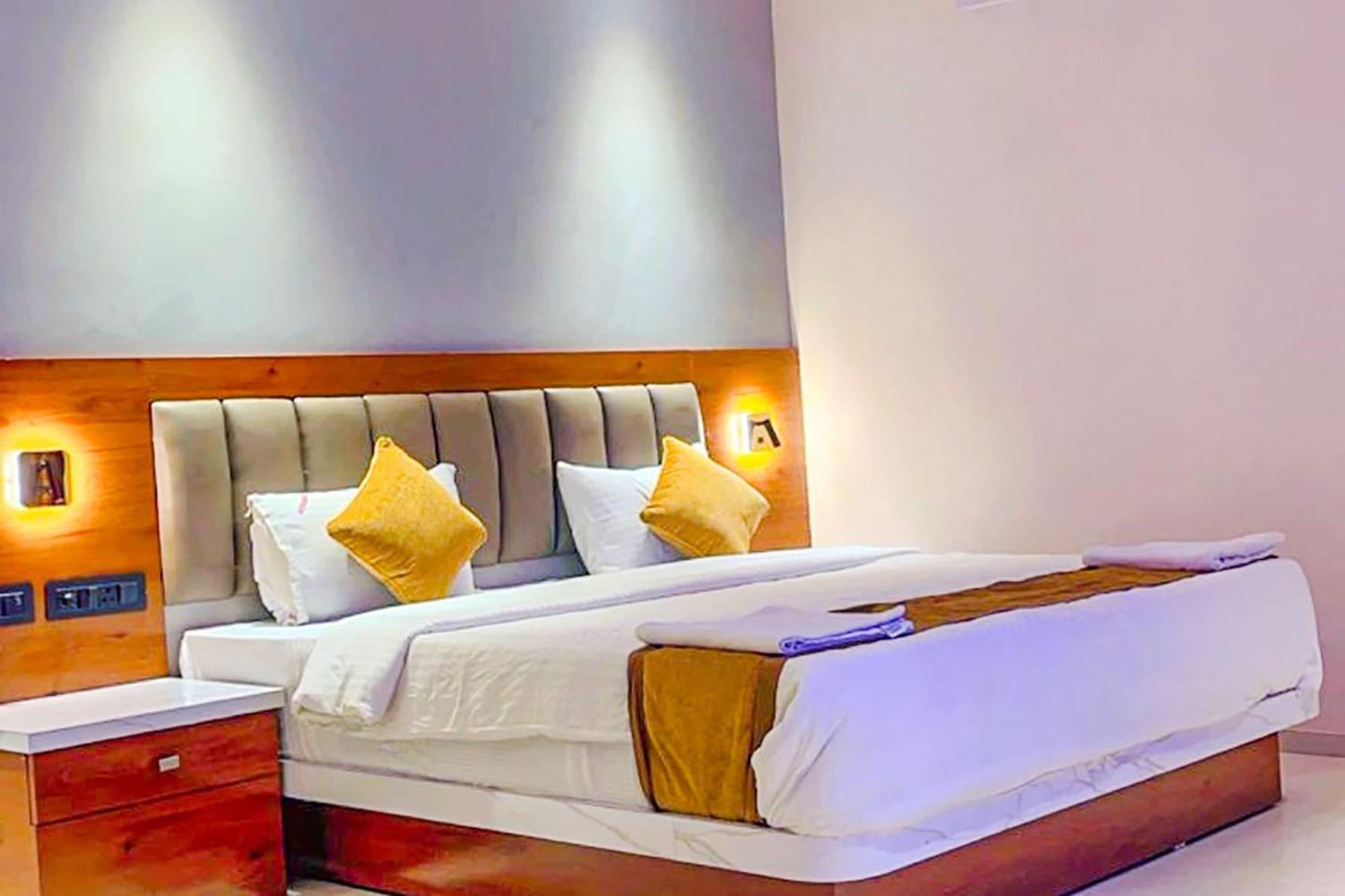 Fabhotel Emersion Residency - High Street Near Laxman Nagar, Baner Pune Exterior foto