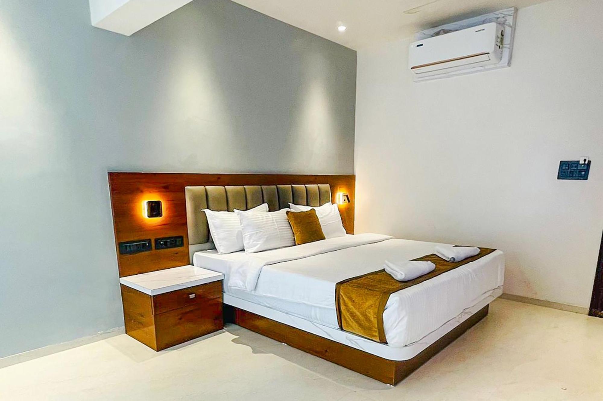 Fabhotel Emersion Residency - High Street Near Laxman Nagar, Baner Pune Exterior foto
